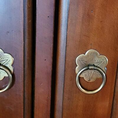 Lot 315: Ethan Allen Media Cabinet