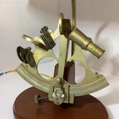 D - 162. Nautical Sextant Brass Table Lamp