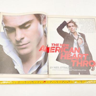 â€œROLLING STONEâ€ MAGAZINE ISSUE 1033 (AUGUST 23, 2007) - ZAC EFRON