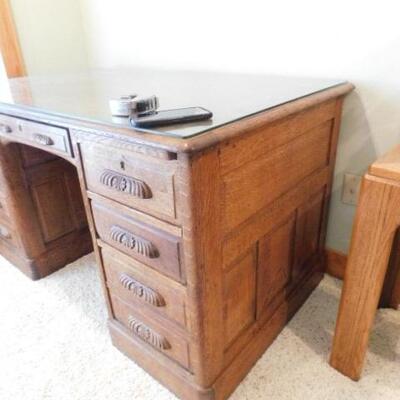 Antique Solid Wood Oak Knee Hole Desk with Protective Glass Top 