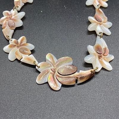 Carved Seashell Necklace and Earring Set