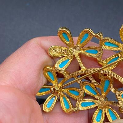 Vintage Gold Tone & Faux Turquoise BSK Daisy Flower Brooch Pin Clip Earrings