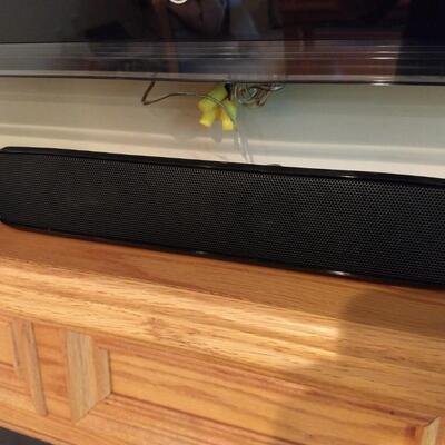 Samsung Surround Sound System with Sound Bar and Speakers (Electronic Components Only)