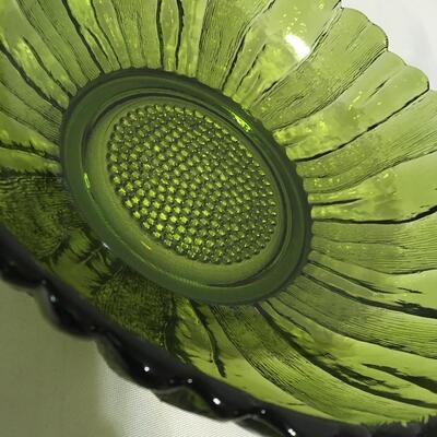 Vintage 1960s Indiana Glass Bowl Green Sunflower Mid-Century Bowl 10