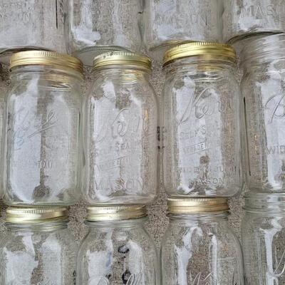 Lot 329: Assortment of (32) Vintage Quart Mason Jars