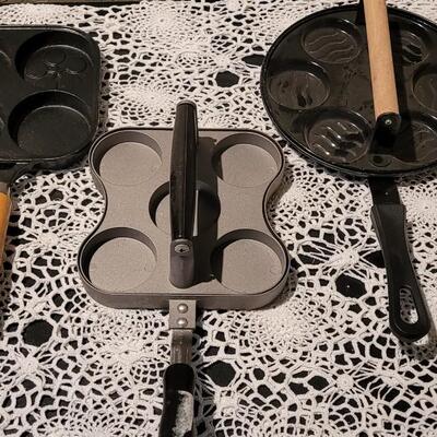 Lot 330: (3) Danish Pancake Griddles
