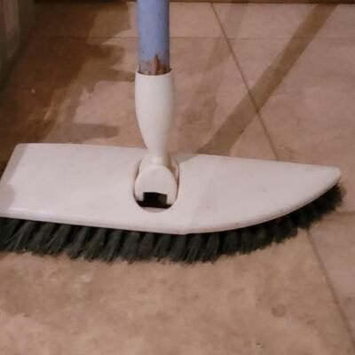 Lot 345: Mixed Cleaning Supplies 