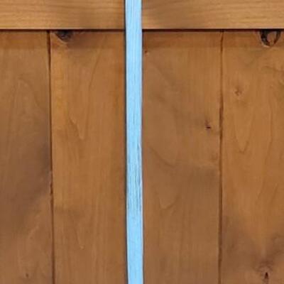 Lot 355: Vintage Dust Master Rug Beater with Light Blue Handle