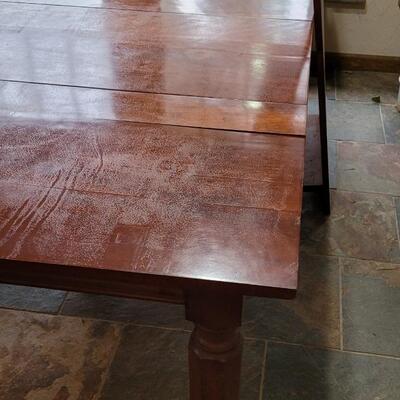 Lot 360: Cherry Wood Dining Table (has 3 total Leaves)