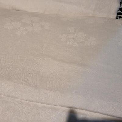 Lot 363: (3) Extra Large White Rectangle Tablecloth lot 