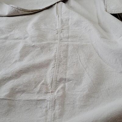 Lot 364: Kids Canvas Tent 104" Ã— 69"