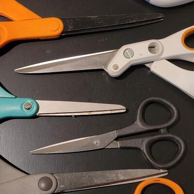 Lot 365: Mixed Rubber Handle Fiskars & Others Scissors lot