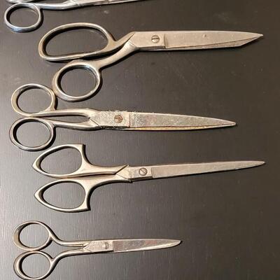 Lot 367: Silver Scissors Lot