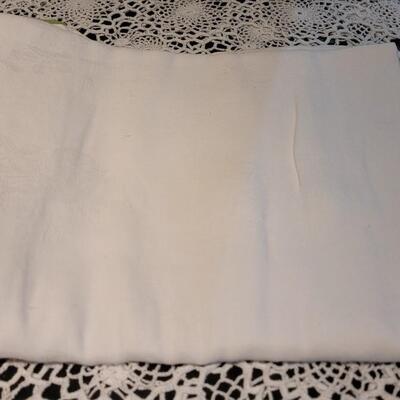 Lot 368: (3) Rectangle Tablecloth Lot 