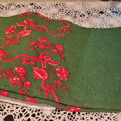 Lot 368: (3) Rectangle Tablecloth Lot 