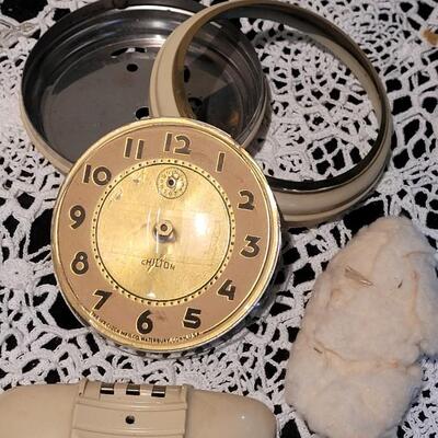 Lot 371: Mixed Vintage/Antique Lot