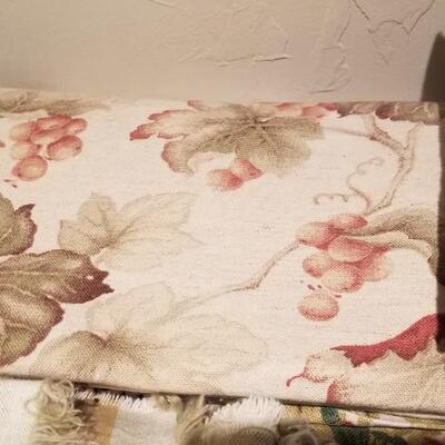 Lot 381: Fabric Lot