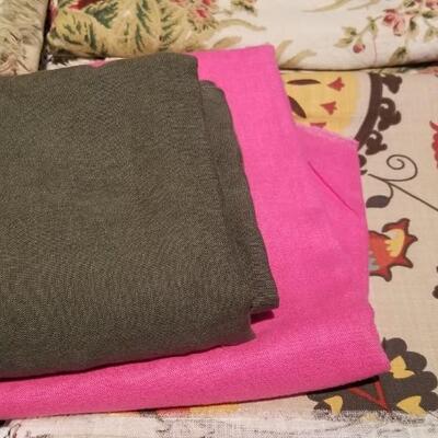 Lot 381: Fabric Lot