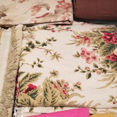 Lot 381: Fabric Lot