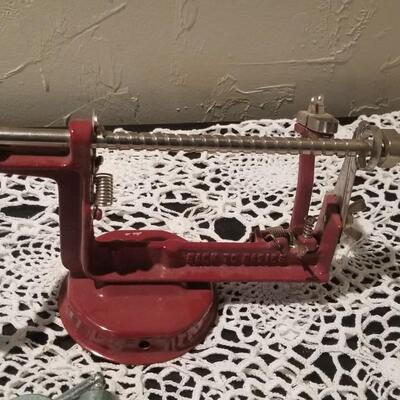 Lot 391: (2) Apple Peelers