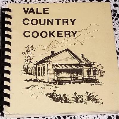 Lot 401: Vintage Church Cookbooks Lot