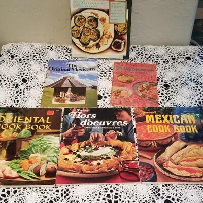 Lot 404: Cookbook Lot