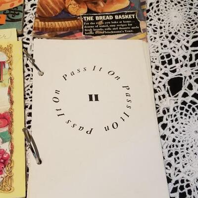 Lot 410: Vintage CookbooksLot