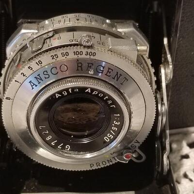 Lot 419: Ansco Regent 35mm Camera