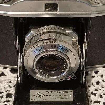 Lot 419: Ansco Regent 35mm Camera