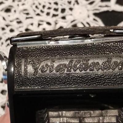 Lot 420: 1929 VoitgtlÃ¤nder Bessa Bellows Camera