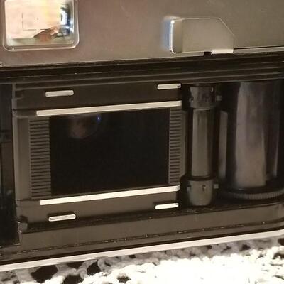 Lot 421:  Vintage Vito Automatic 35mm Camera with Case