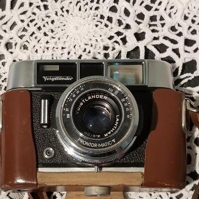 Lot 421:  Vintage Vito Automatic 35mm Camera with Case