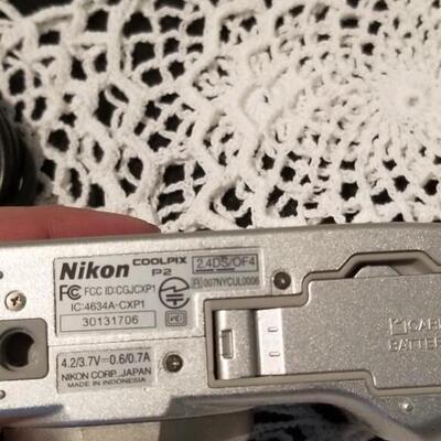 Lot 423: Nikon CoolPix P2 Digital Camera