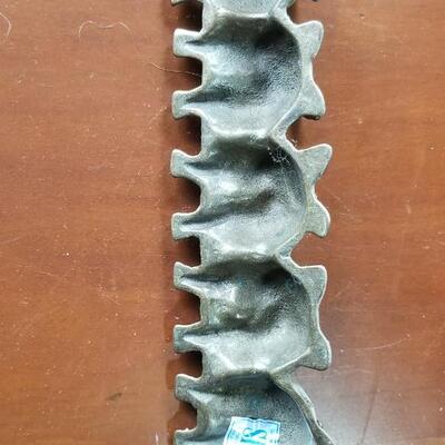 Lot 431: Pig Tushies Keys Holder 