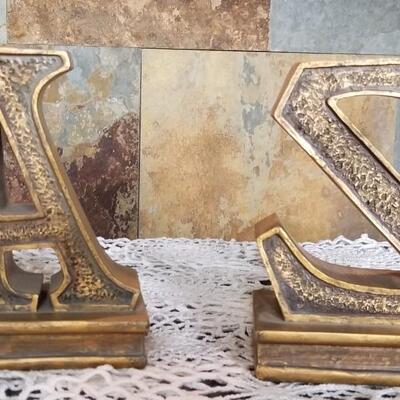 Lot 437: A to Z Bookends
