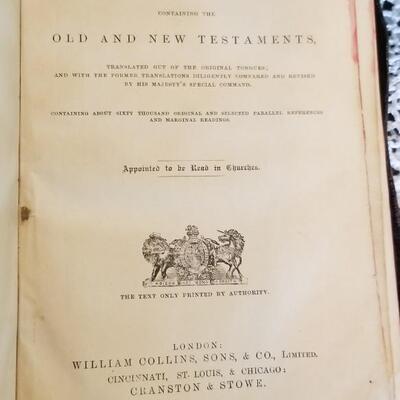 Lot 439: Antique 1800's Teachers Edition Holy Bible