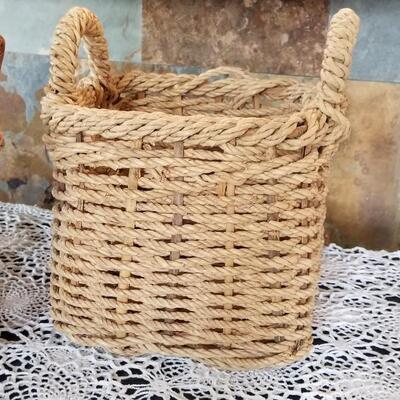 Lot 444: Mixed Basket Lot