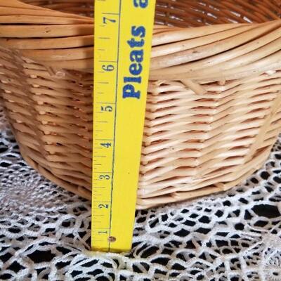 Lot 446: (2) Large Light Colored Baskets