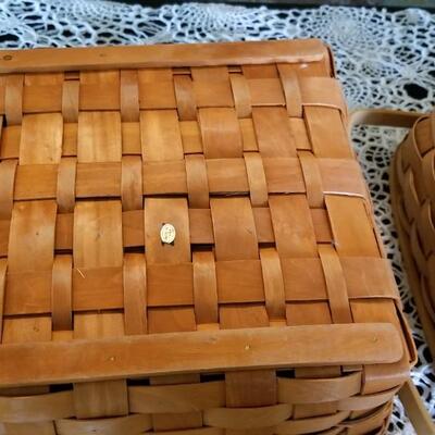 Lot 447: Longenberger Style Baskest
