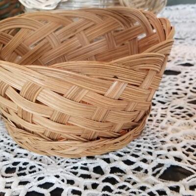 Lot 448: Turquiose, White, Moss Green and Natural Basket Lot