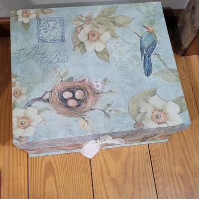 Lot 449: (3) Large Storage Deco Boxes by SUSAN 16" x 14" x 7"