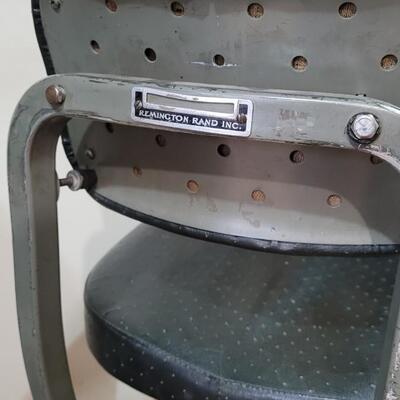 Lot 452: Vintage Mid Century Modern Office Chair by REMINGTON RAND 31" x 16" x 16"