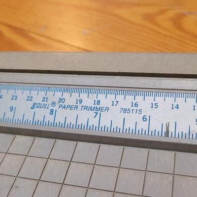 Lot 462: Vintage QUILL Paper Trimmer 