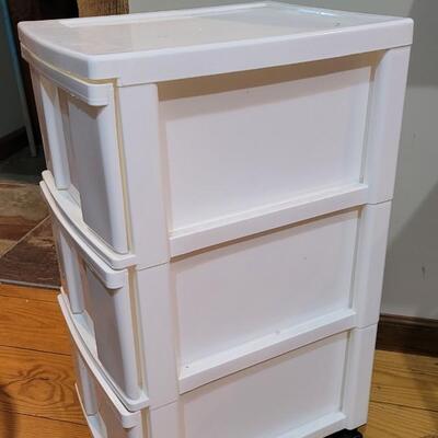 Lot 467: 3-Drawer Storage Solution on Wheels 16" x 27" x 13"