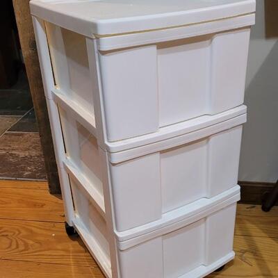 Lot 467: 3-Drawer Storage Solution on Wheels 16" x 27" x 13"