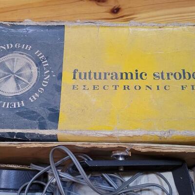 Lot 471: Vintage FUTURAMIC STROBE 