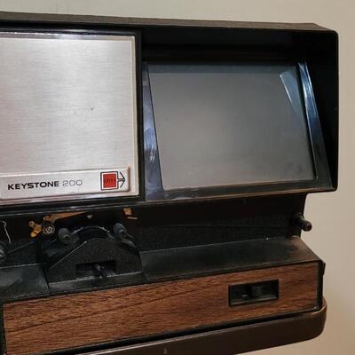 Lot 472: Vintage KEYSTONE 200 Illuminated Viewer WORKS
