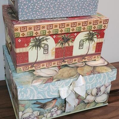 Lot 473: (3) Assorted Size Deco Storage Boxes 
