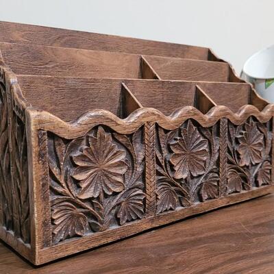 Lot 479: Carved Wood Organizer and Rotating Pen/Tool Caddy