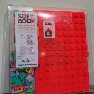 Lot 485: New Children's SOFT BOOK Creative Time